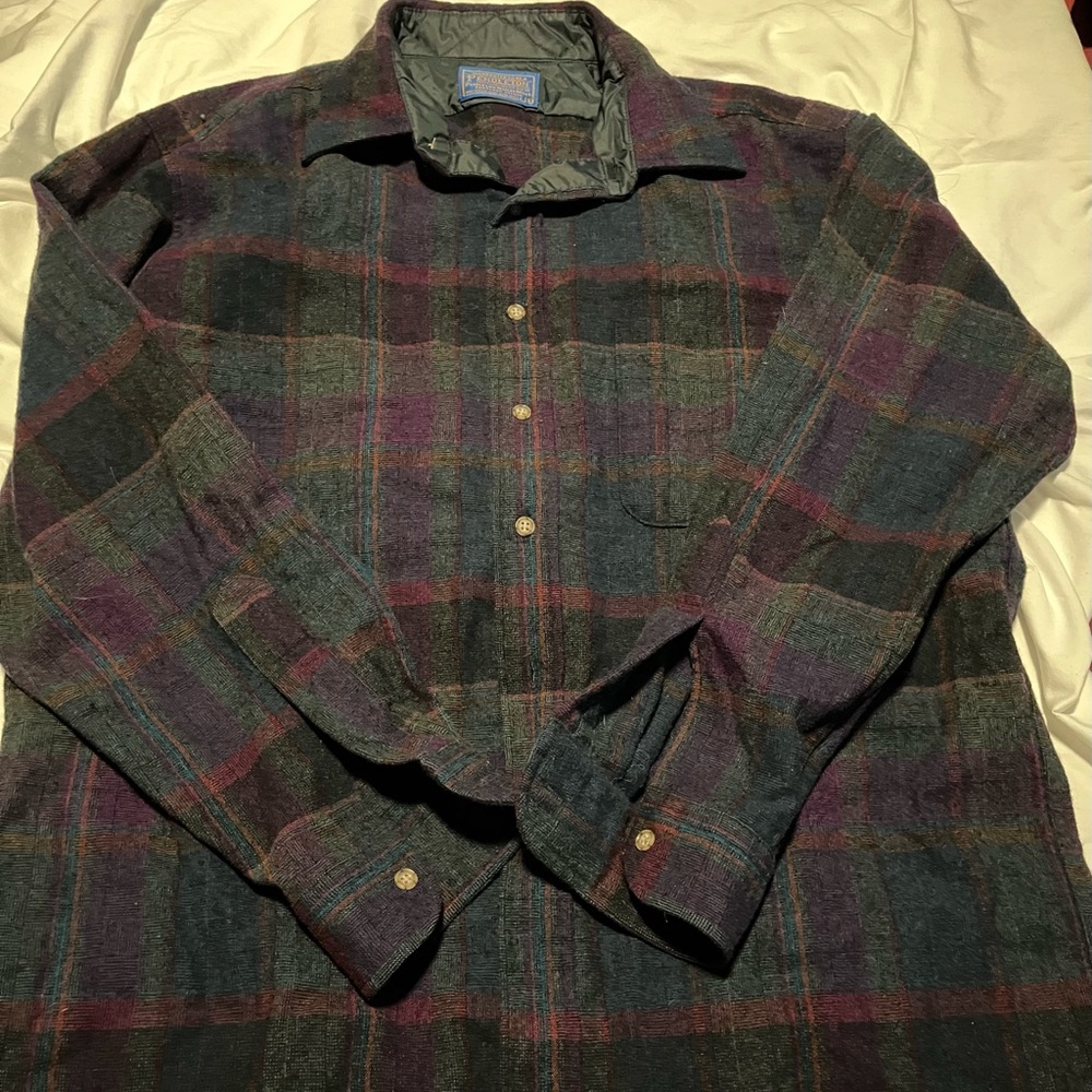 PENDLETON SIZE LARGE BUTTON UP WOOL LONG SLEEVE COAT SHIRT